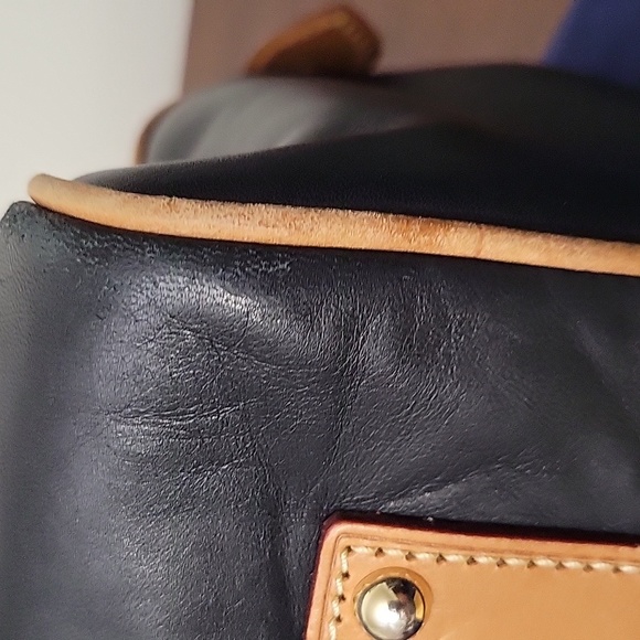 Dooney & Bourke, soft leather satchel, in Navy - Picture 14 of 16